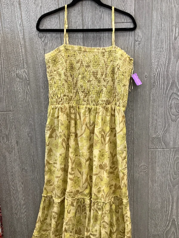 Dress Casual Maxi By Chelsea And Theodore In Yellow, Size: L