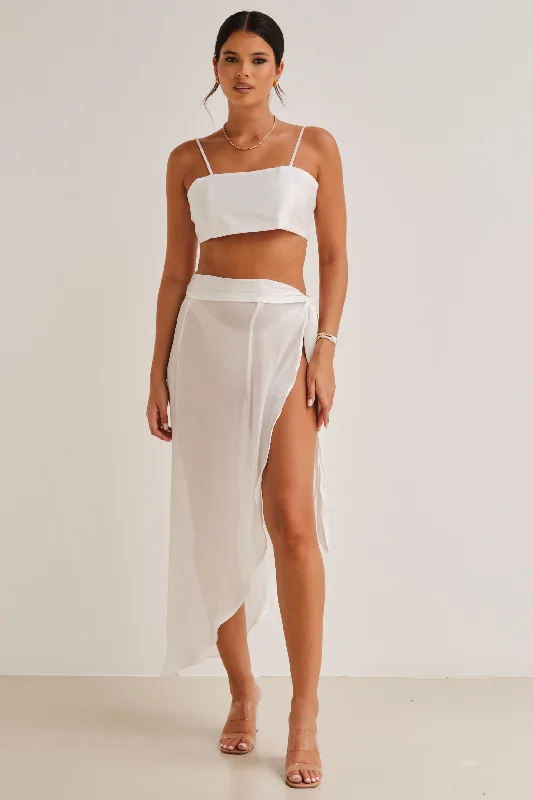 Zura Shimmer Crop Top White